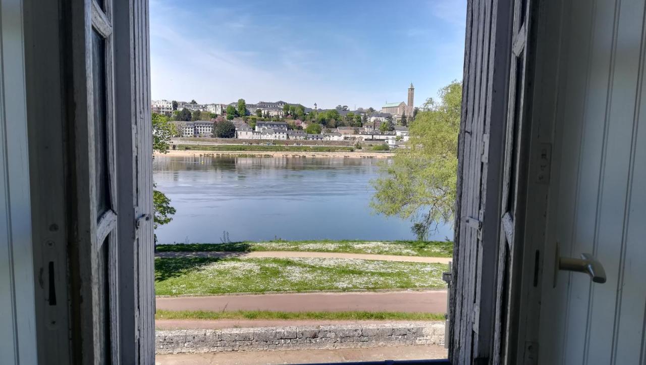 Appartement Spacieux Vue Sur Loire Proche Du Centre Блоа Екстериор снимка